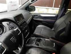 Dodge Caravan